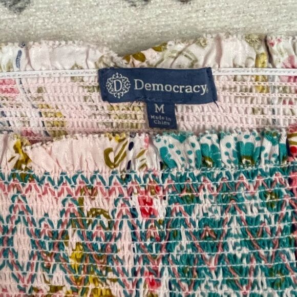 Democracy short sleeve Boho patchwork print top size medium - Picture 5 of 9